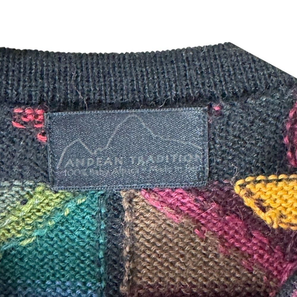 Andean Tradition Vintage 100% Baby Alpaca Print Cardigan Sweater Sz L - Picture 3 of 3